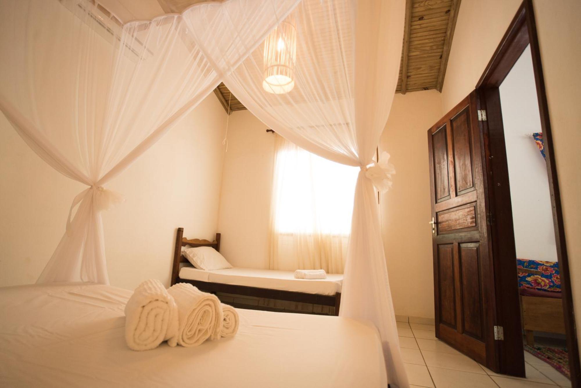Pousada Vila Flor Da Mata ตรันโกโซ ภายนอก รูปภาพ